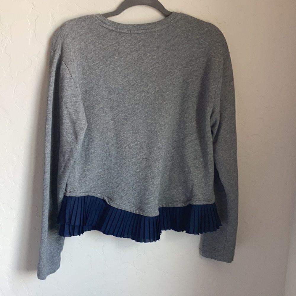 J Crew gray top   - Picture 6 of 7